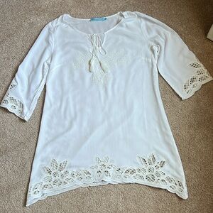 Solitaire Swim White Cover Up With Crochet Details   Size Medium